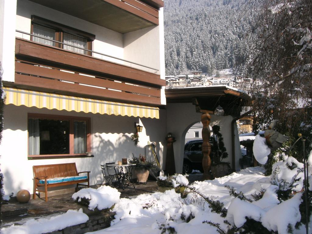 加尼格哈德膳食公寓酒店 厄茨 外观 照片
