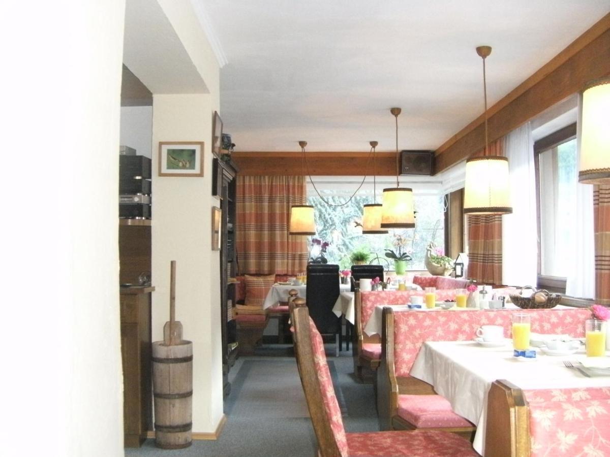 加尼格哈德膳食公寓酒店 厄茨 外观 照片